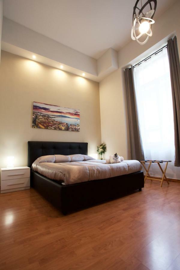 Metronapoli Bed & Breakfast Exterior foto