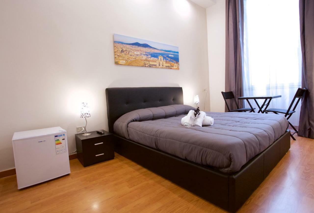 Metronapoli Bed & Breakfast Exterior foto