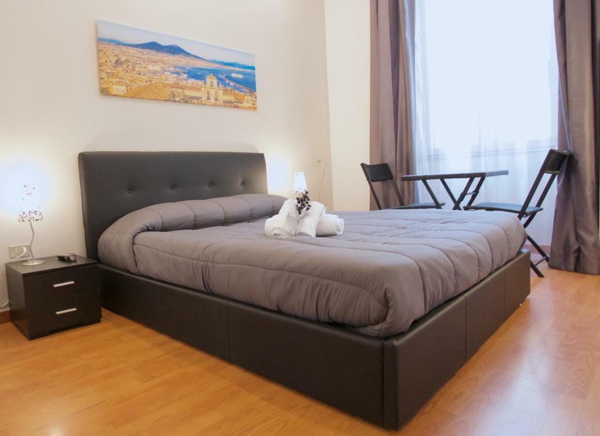 Metronapoli Bed & Breakfast Exterior foto
